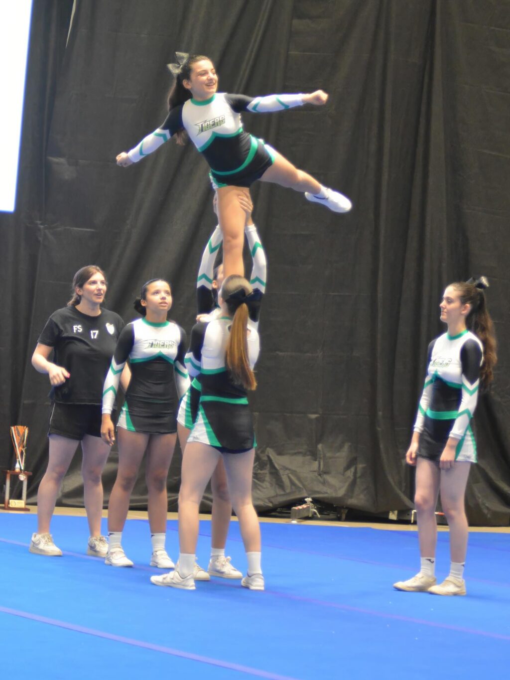 Instagram post from cheerleading.cadore. This post is in position 7.