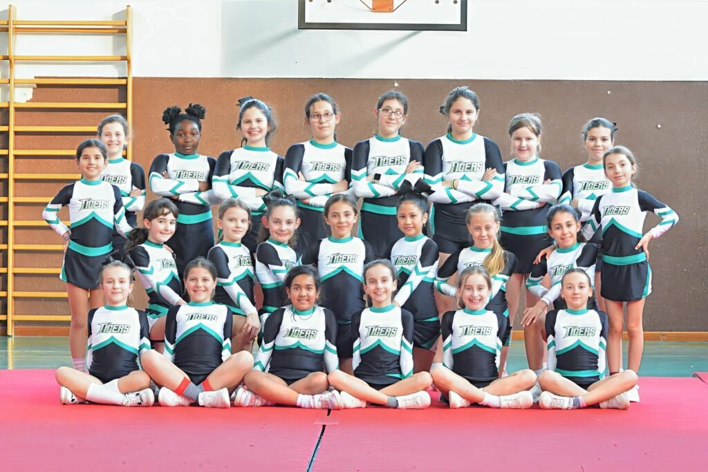 Instagram post from cheerleading.cadore. This post is in position 1.