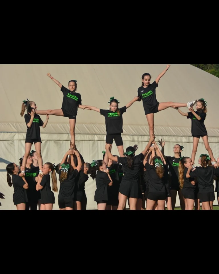 Instagram post from cheerleading.cadore. This post is in position 0.
